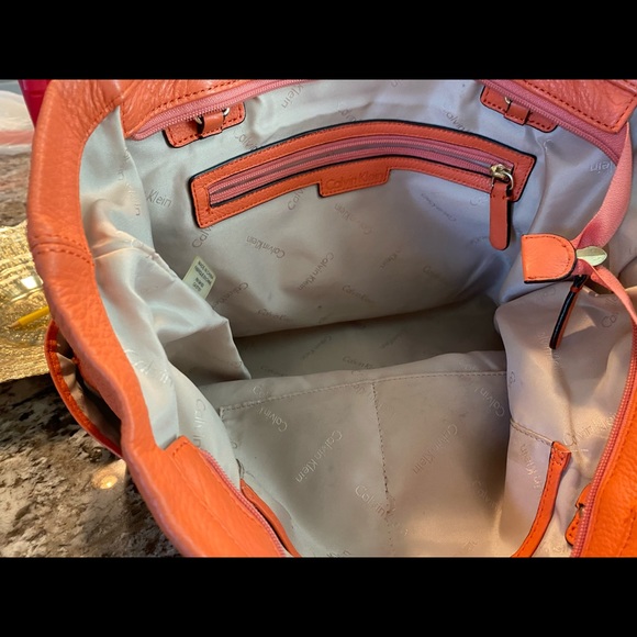 Calvin Klein purse - Picture 2 of 4